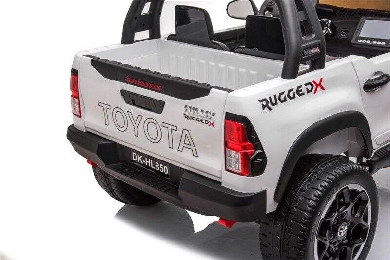 TOYOTA HILUX 4X4 24V UTE WHITE/BLACK RIDE ON CAR 800W