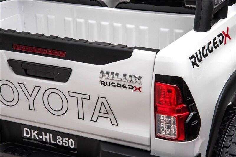 TOYOTA HILUX 4X4 24V UTE WHITE/BLACK RIDE ON CAR 800W